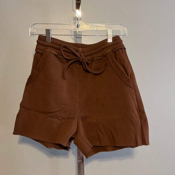 Zenana Women's Brown Fleece Raw Hem Shorts With Drawstring NWOT S - Picture 1 of 3